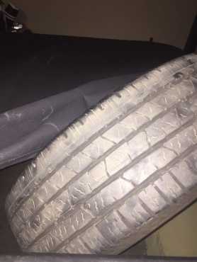 Continental cross contact tyres  25570R16 Good condition