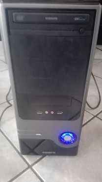 Core 2 Quad Pc 500gig hdd