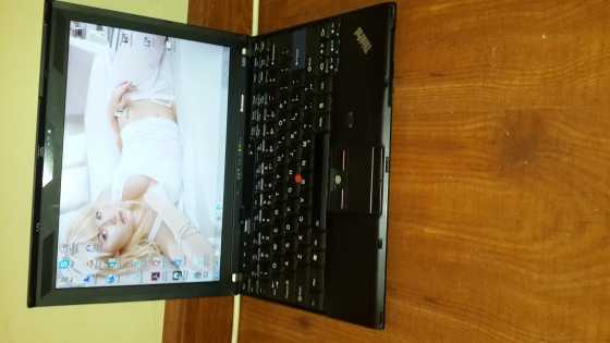 core i5 Lenovo x201 laptop for sell R2100