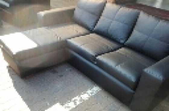 Corner black leatherete couch for sale