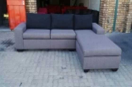 Corner couch comes in different types of colours