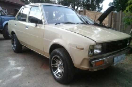 corolla 1300