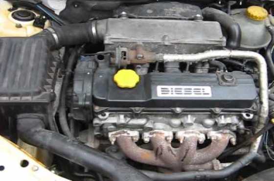 Corsa lite diesel engin for sale