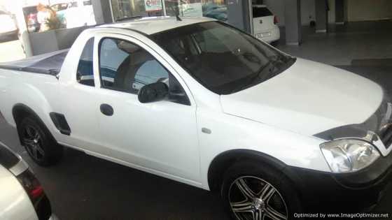 Corsa Utility Club Bakkie 1.4 Engine 2006 Model 2 Doors, Factory AC, CD Player, Central Locking.