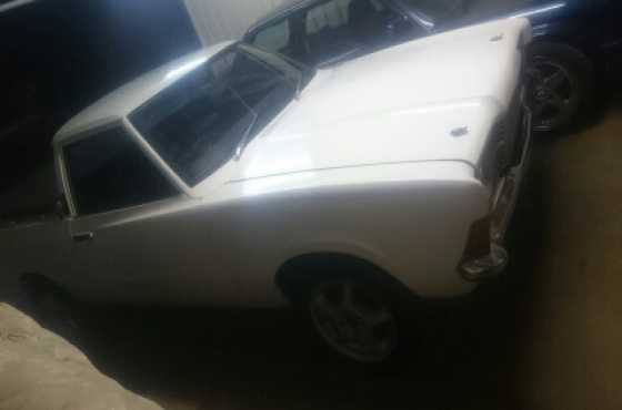 Cortina bakkie 302 v8 to swop