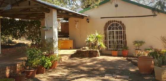 Cottage to rent in Hennopsriver near Hartebeespoort