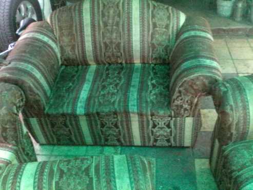 Couches for sale set of 4