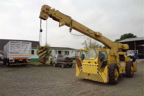 Cranes - Mobile Galion 8 ton all terrain