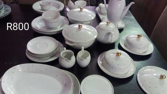 Crockery Set