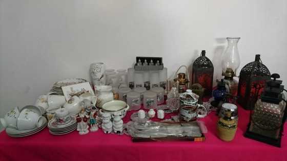 Cuttlery, ornaments and bottles (Different prices)