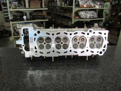 CYLINDER HEADS AND GASKETS SETS