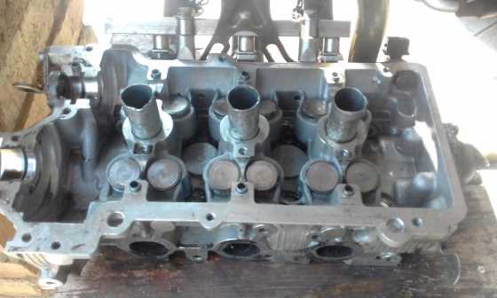 cylinder head,water pump oil pump inkjectors for chery qq 08 2010 model all in very good condition