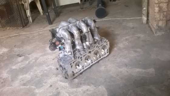 Cylinderhead 1.4 CVH reconed wirh inlet