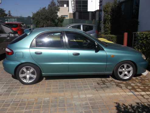 Daewoo Lanos 1.6v - 1998 Model for Sale