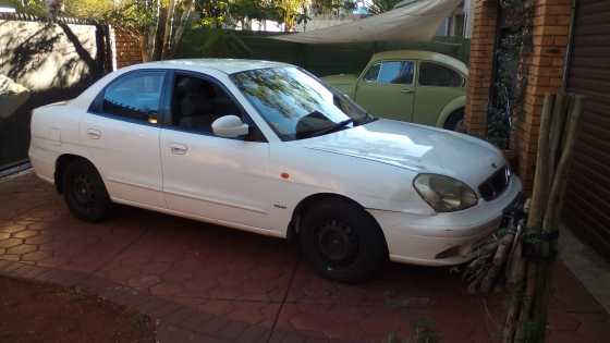 Daewoo Nubira CDX 2.0L 16v, 2002