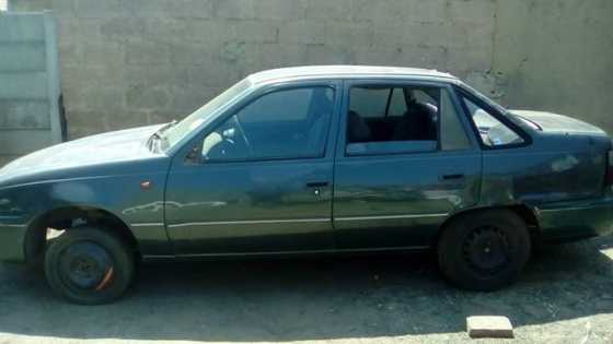 Daewoo shell with papers
