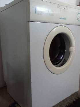 DAEWOO Stanless BinTumble dryer