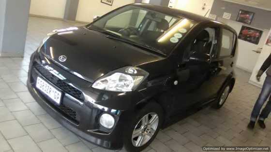 Daihatsu Sirion 1.3 Engine 2004 Model with 5 Doors Factory AC and CD Player, Central Locking
