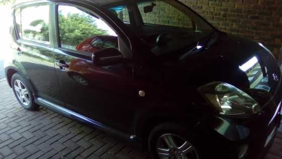 daihatsu sirion 1.3 manual