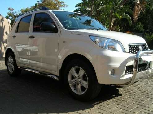 Daihatsu Terios 4x2 SUV