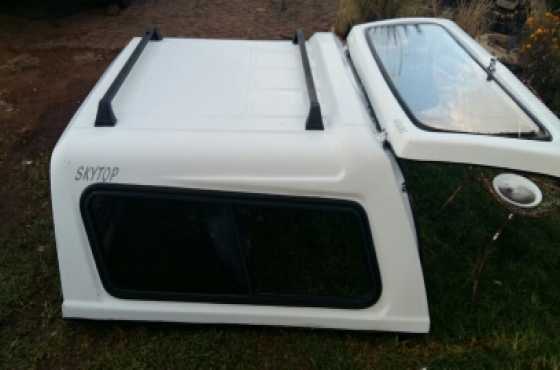 dc canopy isuzu 2000 model