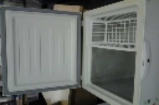 Deep freezer DefyCF210-HC for sale