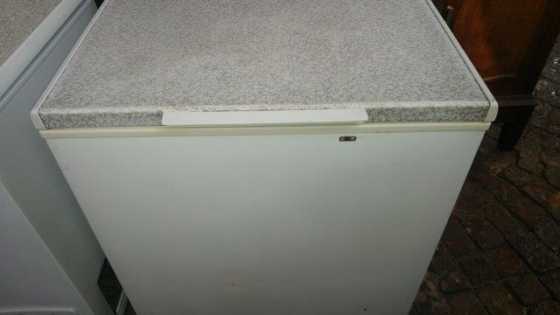 Defy 210L Chest Freezer