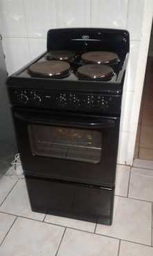 Defy 4 plate stove