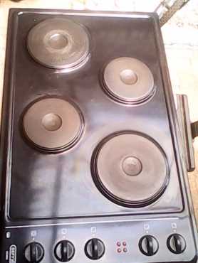 Defy 4 plate stove