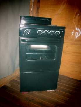 Defy 4 plate stove