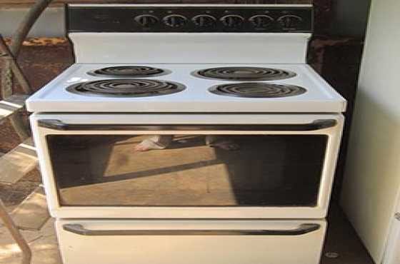 Defy  4- ring stove with oven amp warming drawer