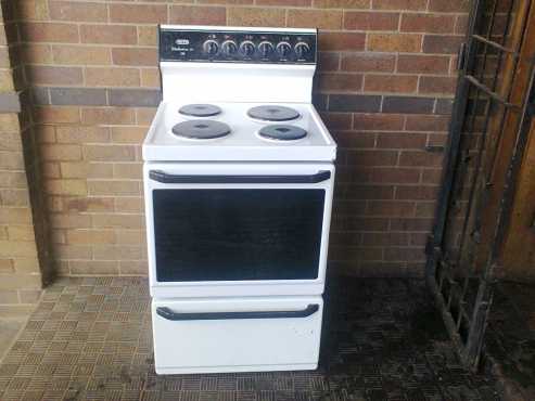 Defy 4plate stove with oven