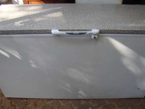 Defy 530L Chest Freezer