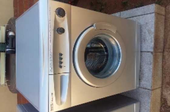 Defy Automaid SM 5kg Frontloader Washing machine