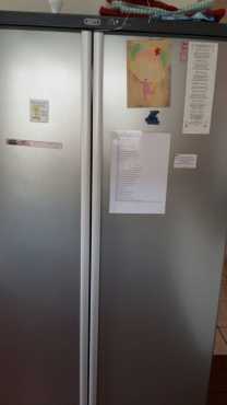 Defy double door fridge and freezer for sale gauteng area.