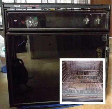 Defy Eye level oven