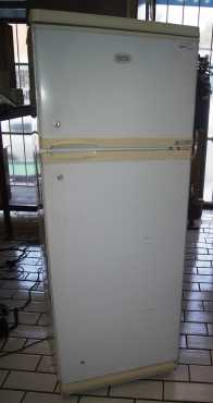 Defy Fridge S018326A