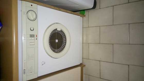 Defy fuzzy logic washing and defy autodry tumble dryer