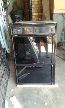 Defy Gemini eye level oven good working order.