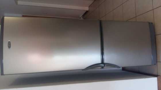 DEFY METALLIC FRIDGE FOR SALE CASH-R2500.00 CALL 0813275360