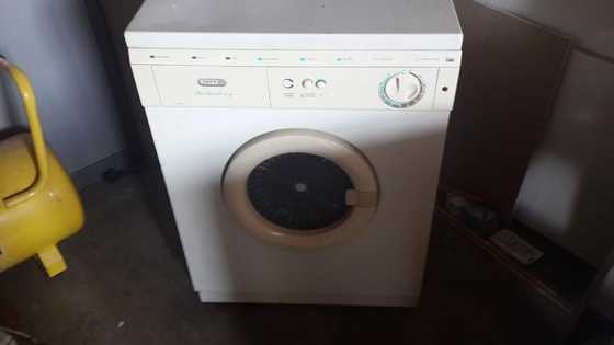 Defy Tumble dryer