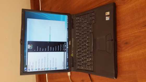 Dell c840 laptop for sell R1200