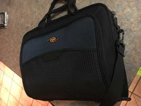 Dell Laptop and Carry Bag