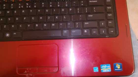 dell laptop for sale good condition.