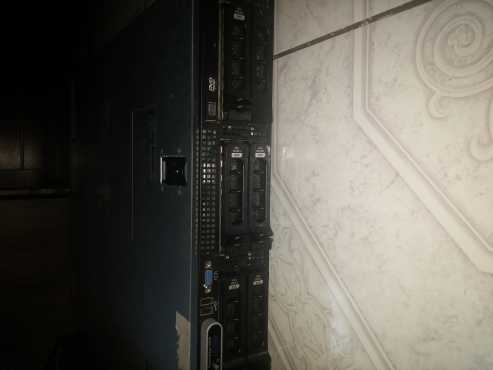 DELL POWEREDGE 2950 SERVER