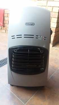 Delonghi 3 panel gas heater for sale