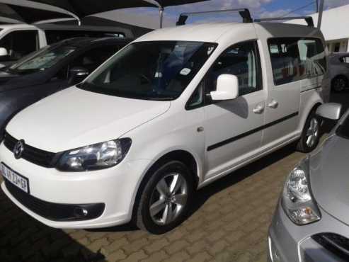 DEMO 2015 VW Caddy Maxi 2.0TDI Maxi Trendline  7 Seater  DL49ZJ