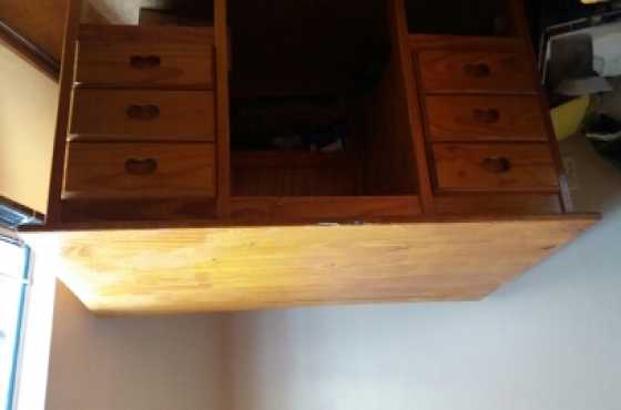 Desk 6 Drawer