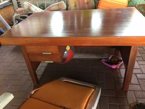 Desk for sale