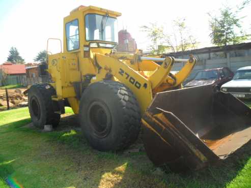 DEZI 2700 WHEEL LOADER